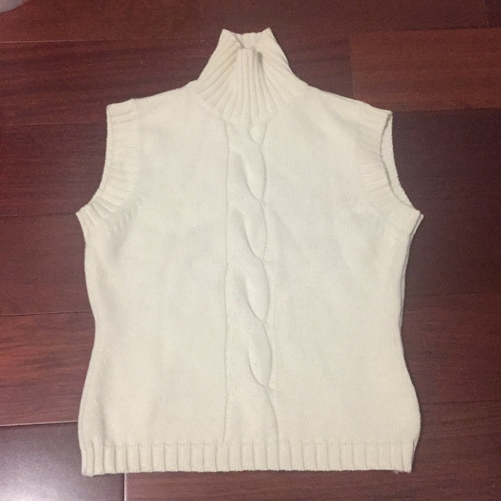 🔴SALE! Made in Italy sleeveless turtleneck